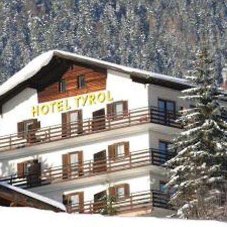 Hotel Tyrol 施图拜河谷泰尔夫斯 外观 照片